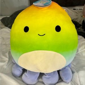 16 inch like new Elodie squishmallow